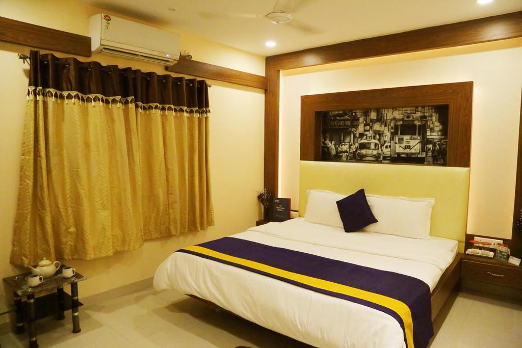 כלכותה Oyo 460 Hotel Ivory Residency מראה חיצוני תמונה
