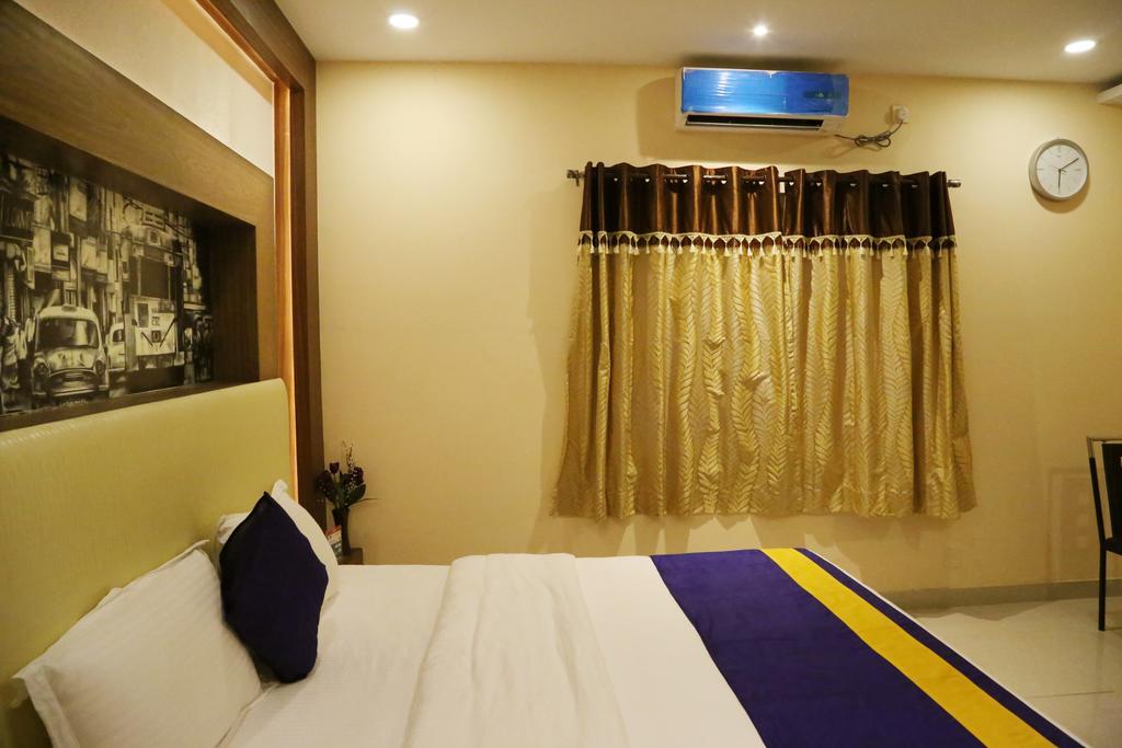 כלכותה Oyo 460 Hotel Ivory Residency מראה חיצוני תמונה