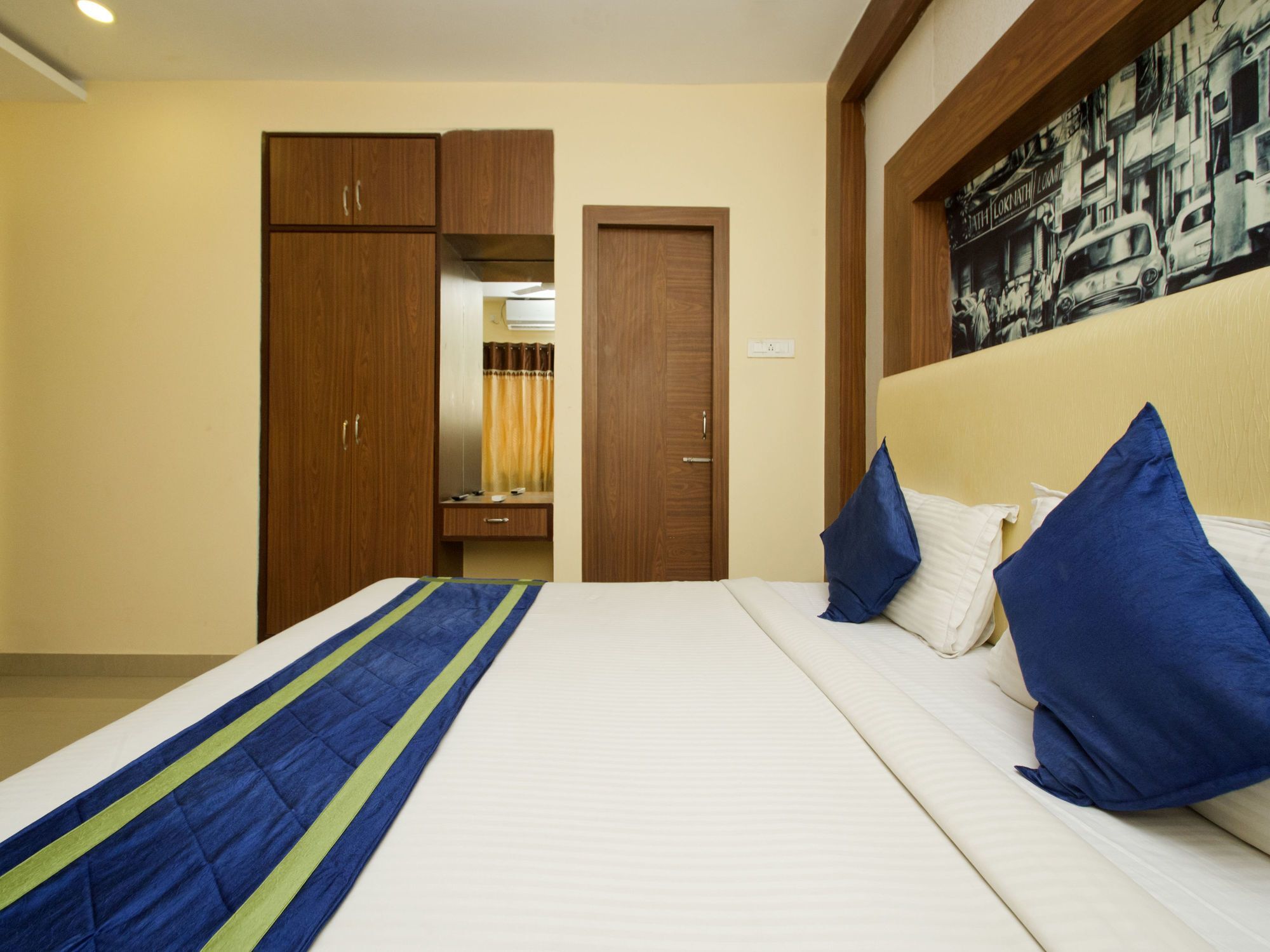 כלכותה Oyo 460 Hotel Ivory Residency מראה חיצוני תמונה