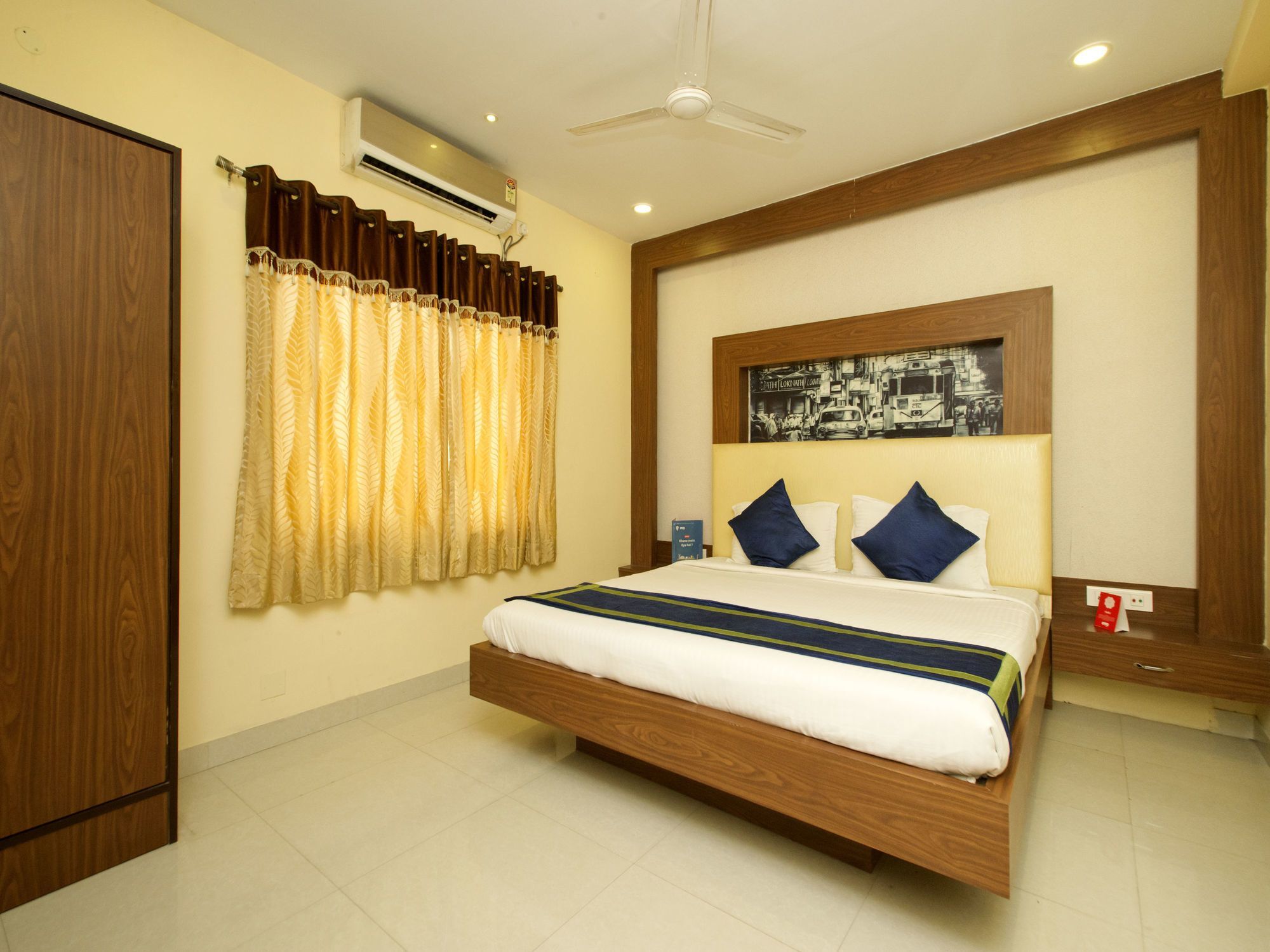 כלכותה Oyo 460 Hotel Ivory Residency מראה חיצוני תמונה