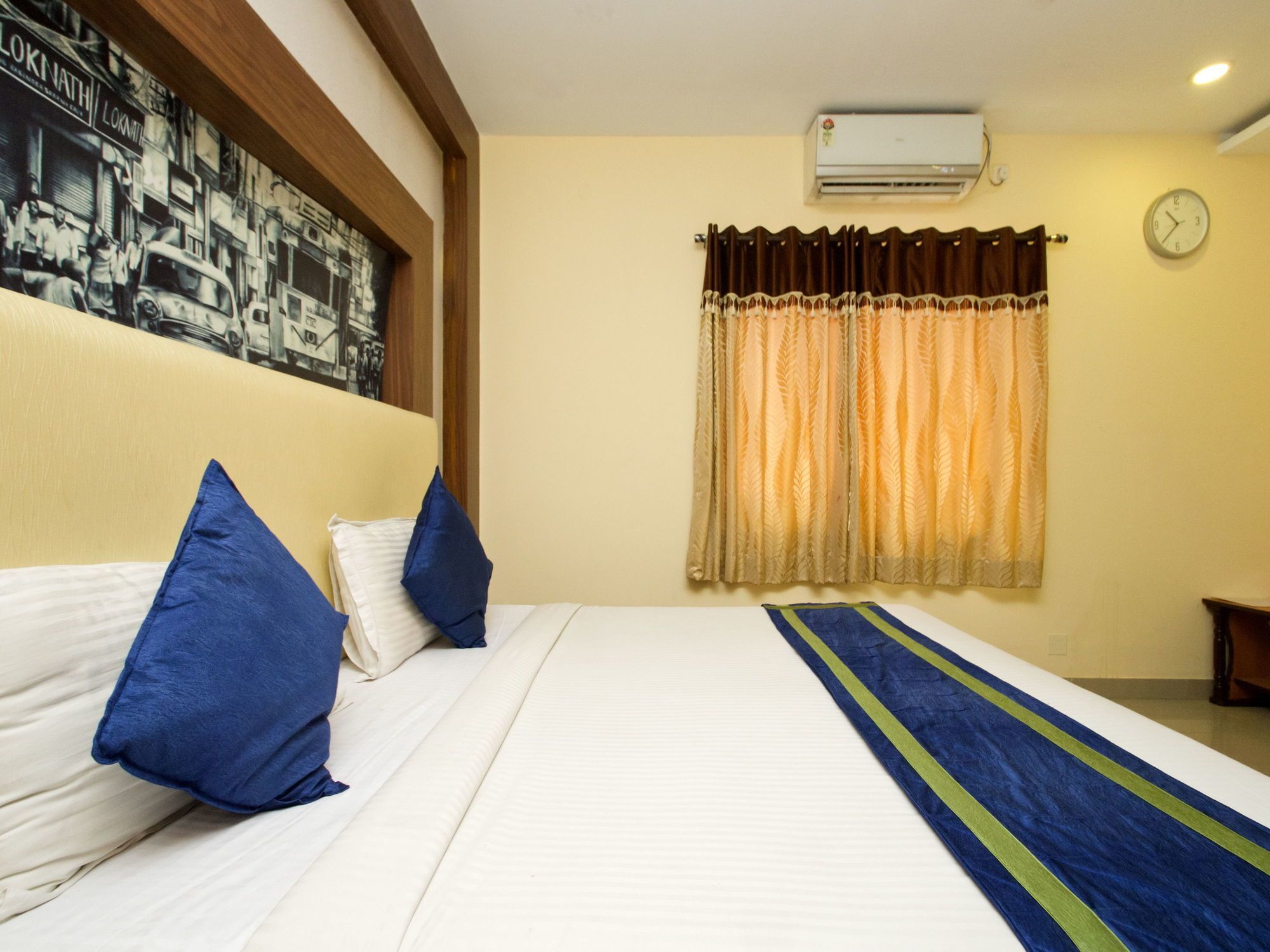 כלכותה Oyo 460 Hotel Ivory Residency מראה חיצוני תמונה